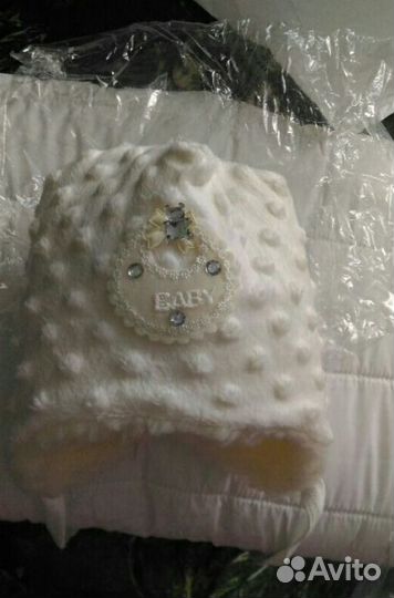 Новая зимняя шапка на рождение