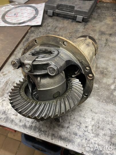 Редуктор заднего моста