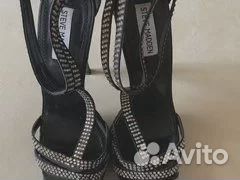 Босоножки со стразами Steve Madden USA