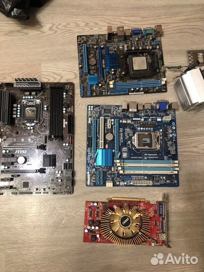 Материнская плата