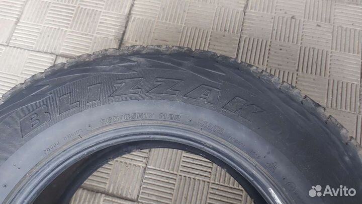 Bridgestone Blizzak DM-V1 265/65 R17
