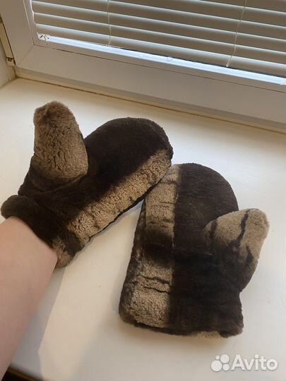 Варежки женские кролик рекс