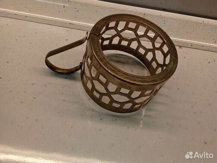 Дорожный подстаканник