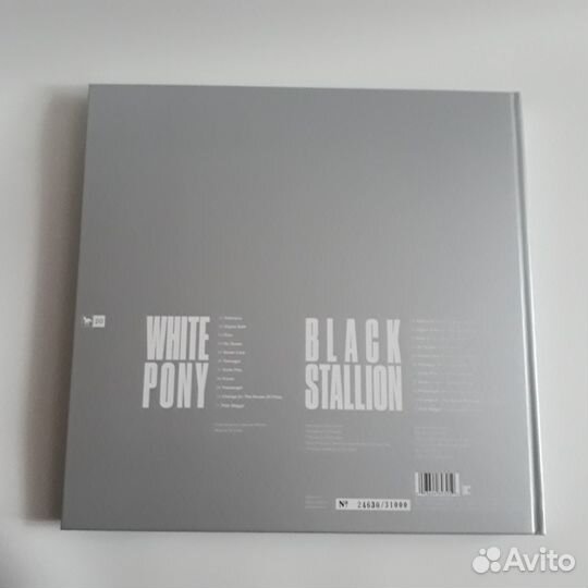 Deftones - White Pony (Super Deluxe Box Set)