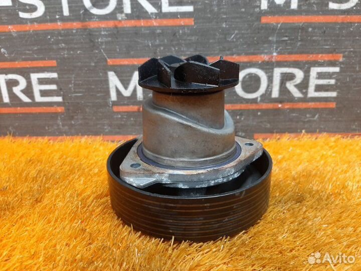 Помпа Volkswagen Touareg 7L BMV 2006