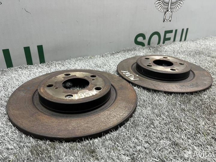 Диск тормозной задний Toyota Avensis ZRT271 2010