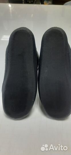 Горнолыжные ботинки детские 22.5. Палочки Fischer