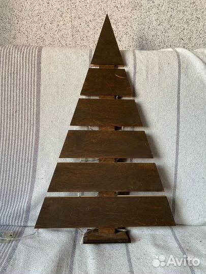 Продам деревянную елку