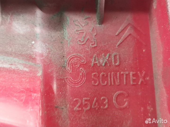 Фонарь для Peugeot-Citroen 607