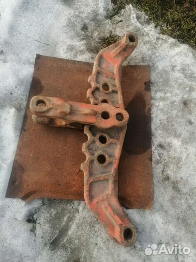 Скоба прицепная т150