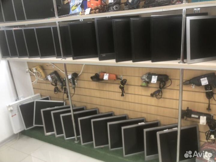 Монитор. Samsung 19-21