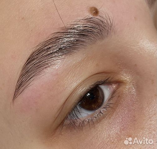 Брови. (Бровист, визажист )