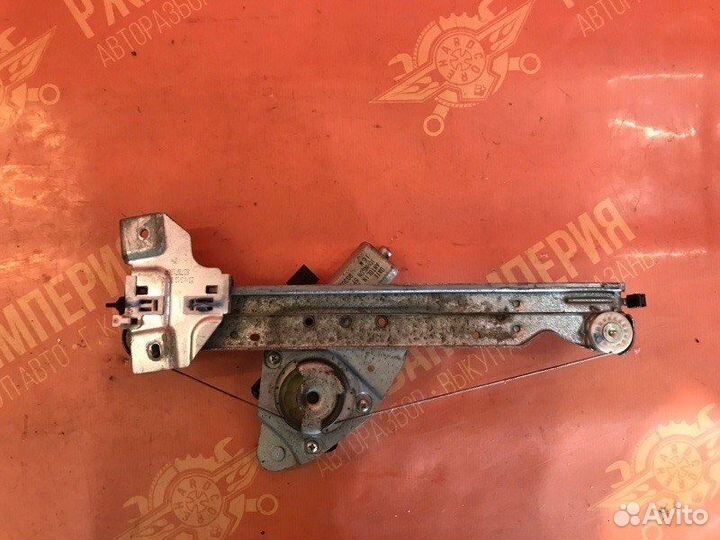 Стеклоподъемник задний правый Лада Largus 1