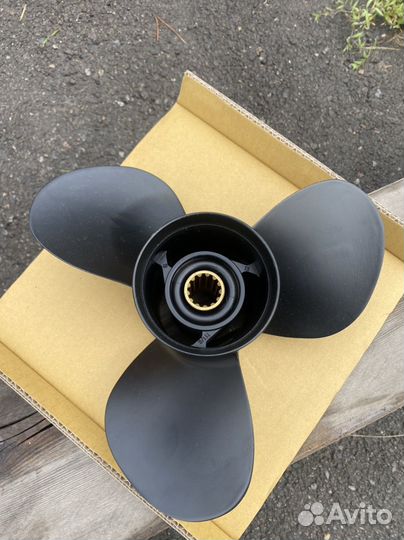 Гребной винт yamaha