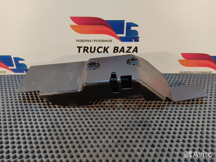 Накладка замка бардачка Iveco Stralis