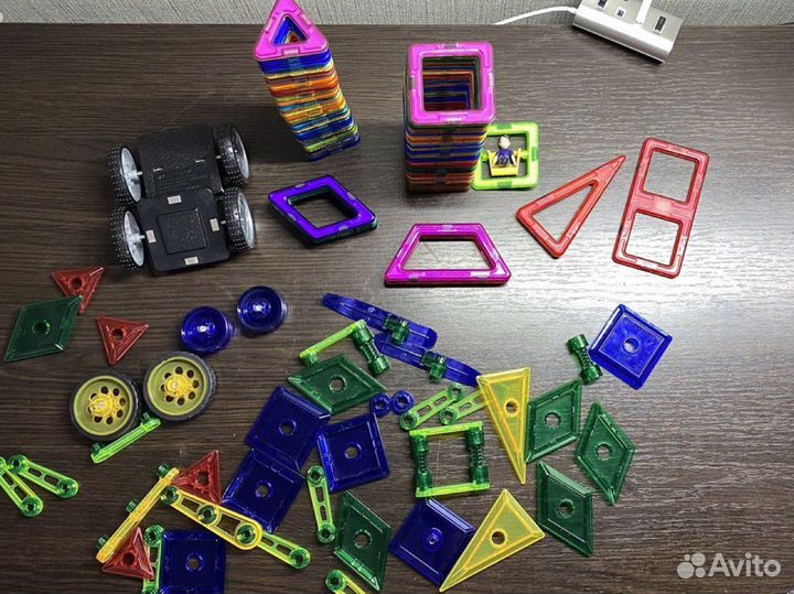 Конструктор магнитный магформерс