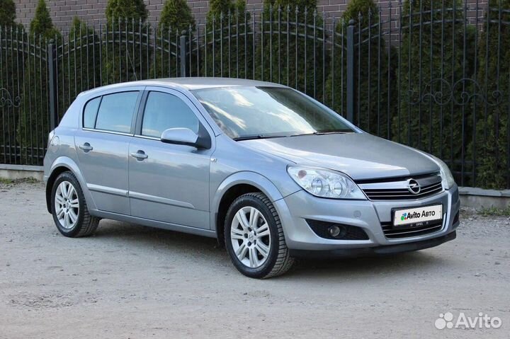 Opel Astra 1.8 МТ, 2008, 239 000 км