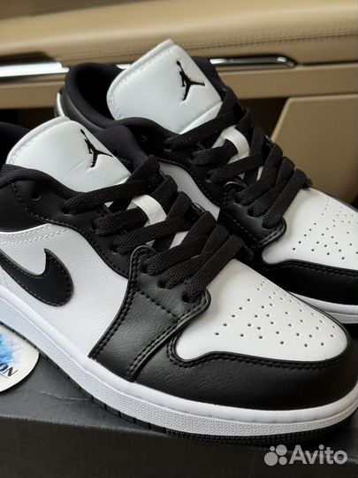 Кроссовки Nike Air Jordan 1 low wmns Panda 2023