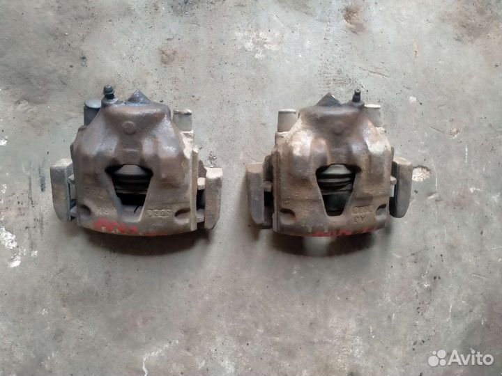 Суппорт передний kia clarus