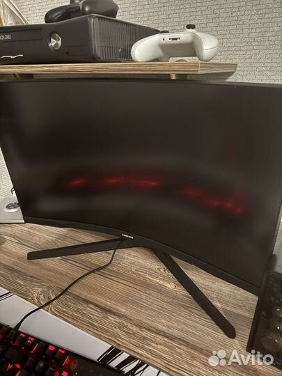 Монитор samsung 27 изогнутый odyssey g5