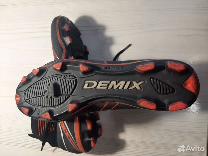 Бутсы demix triada 39