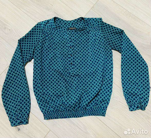 Женские блузки