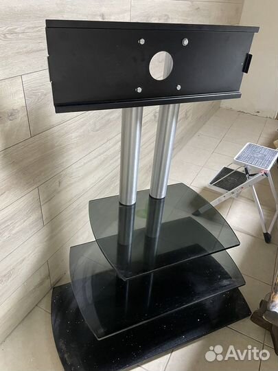 Стойка для телевизора