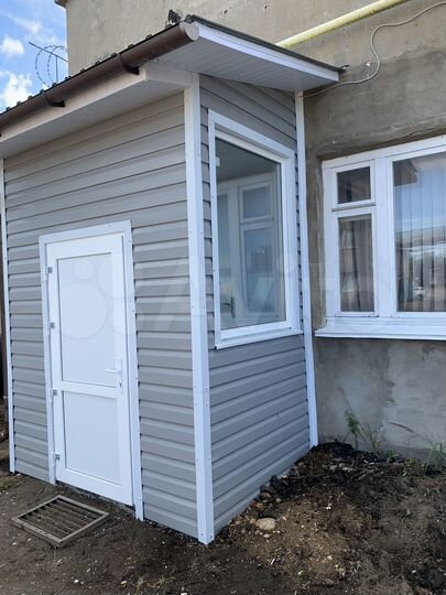 Торгово-офисное помещение 50 кв.м и склад 70 кв.м