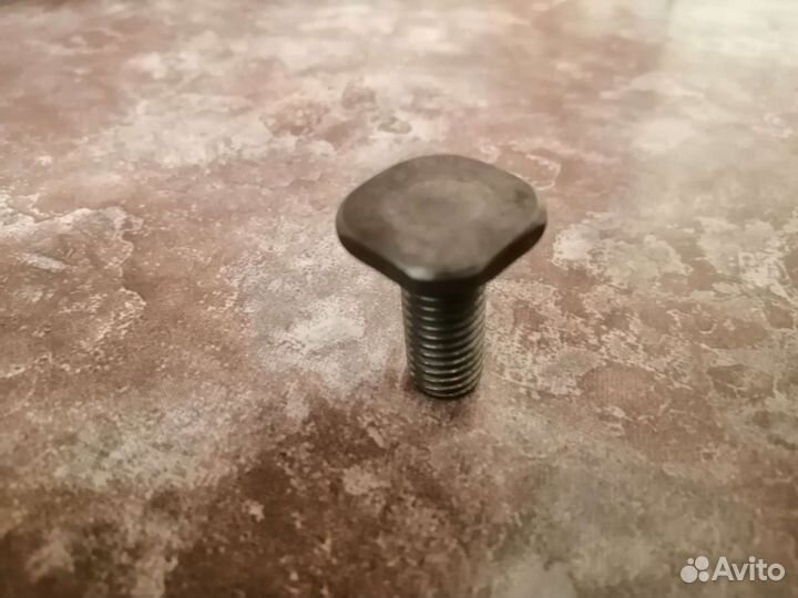 Болт регулировочный торм. колодки Урал, Днепр