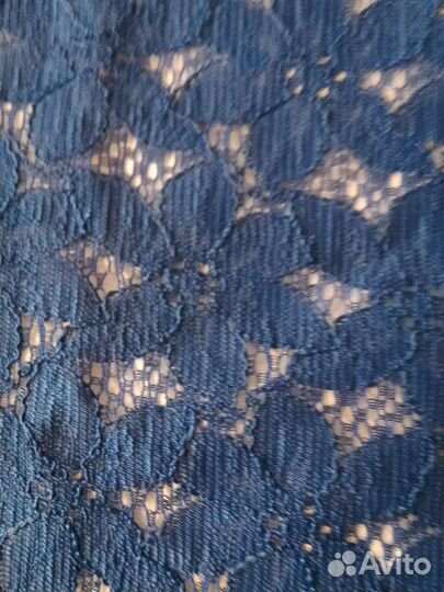 Гипюр на нарядное платье. Бонус-синий атлас