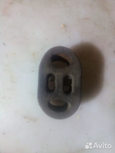 Подушка глушителя Ниссан Максима а 32