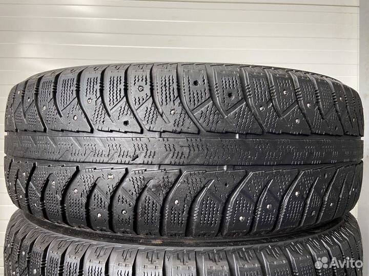 Bridgestone Ice Cruiser 7000 235/65 R17 108T