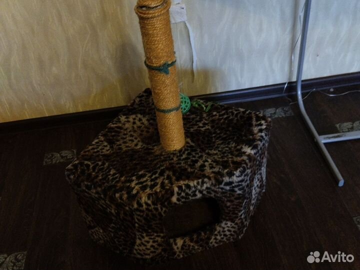 Когтеточка домик для кошки