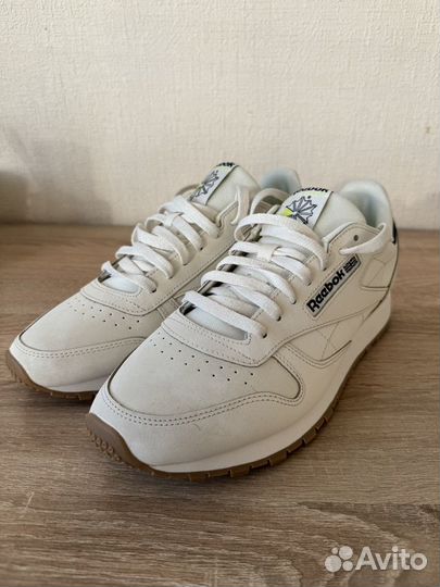 Кроссовки Reebok classic 44 р-р оригинал