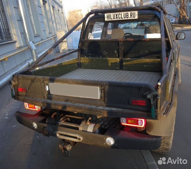 Toyota Hilux 2.4 МТ, 1997, 255 000 км