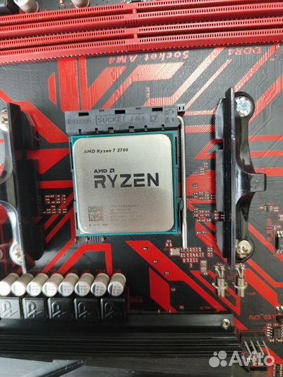 Комплект Ryzen 7 2700+мать b450m+кулер+Память