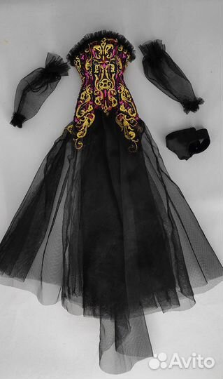 Аутфит от Integrity Toys Smoke and Shadow Vanessa