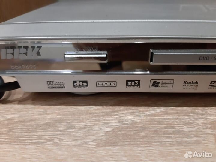 Dvd плеер ввк 969S + караоке на дачу
