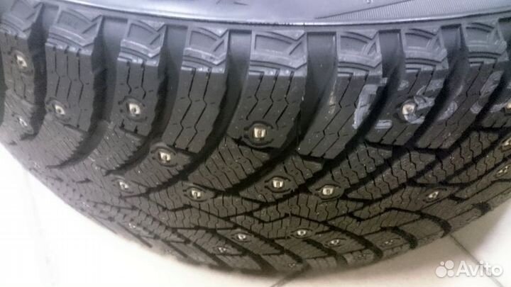 Pirelli Ice Zero 2 235/50 R18 101H