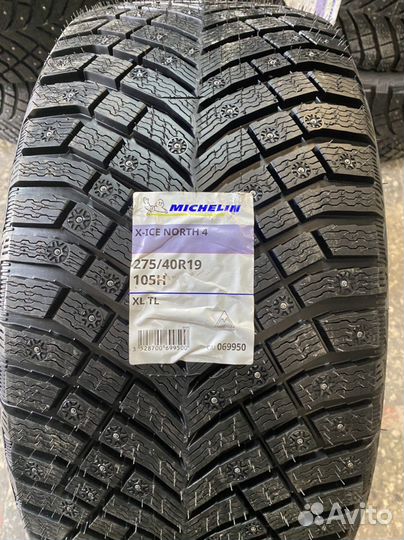 Michelin X-Ice North 4 275/40 R19
