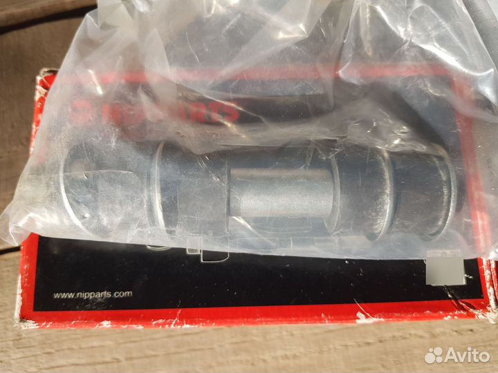 Тяги стабилизатора Nipparts N4965019