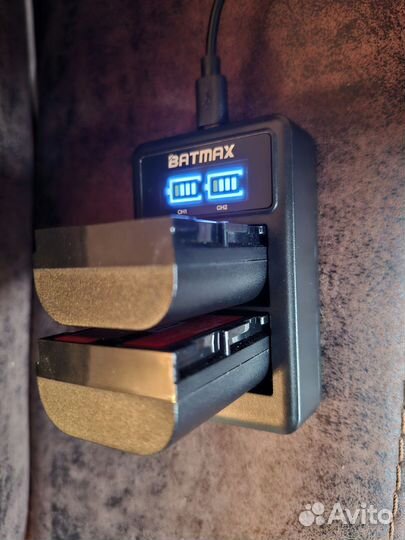 Аккумуляторы LP-E6 для камер Canon с зарядкой