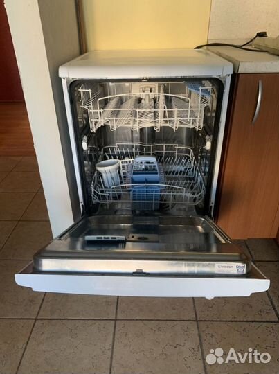 Посудомоечная машина Indesit