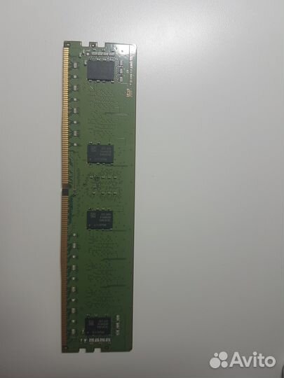 Продам память HP 809080-091 8GB (1X8GB) 2400MHZ