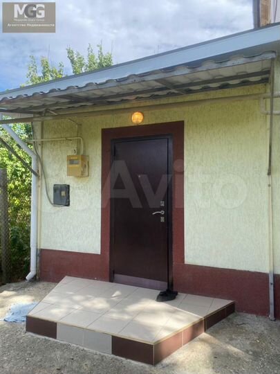 3-к. квартира, 75 м², 1/2 эт.