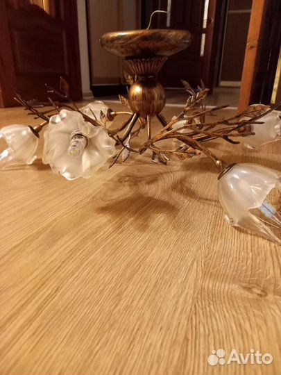 Люстра потолочная бу