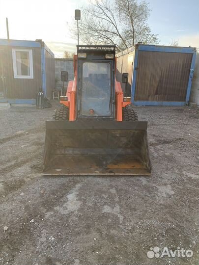 Мини-погрузчик Locust / Way Industry L903, 2007