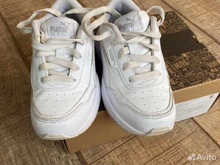 Кроссовки для девочки 28,5