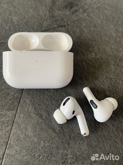 AirPods Pro premium с шумоподавлением