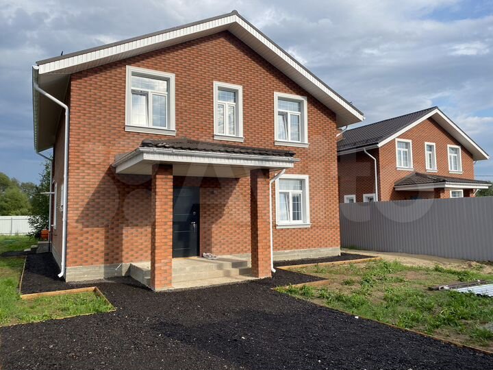 Дом 194 м² на участке 12 сот.